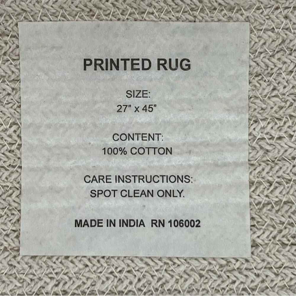 Cotton Area Rug Gray and Cream Medallion Print NWOT